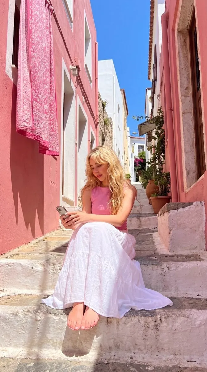 { "scene": { "setting": "narrow outdoor alley with stepped pathway in a… — 3/3