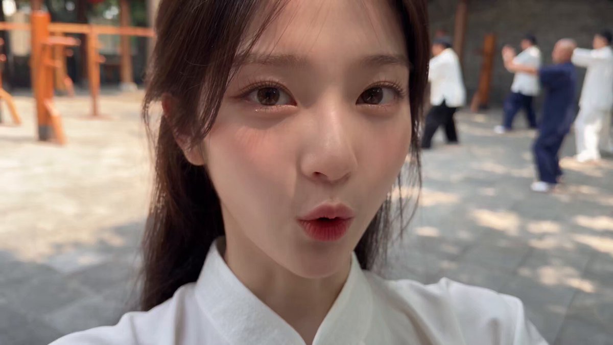 Korean Woman Kung Fu Vlog